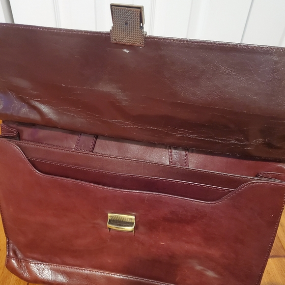 Bugatti Laptop Bag - Picture 4 of 10